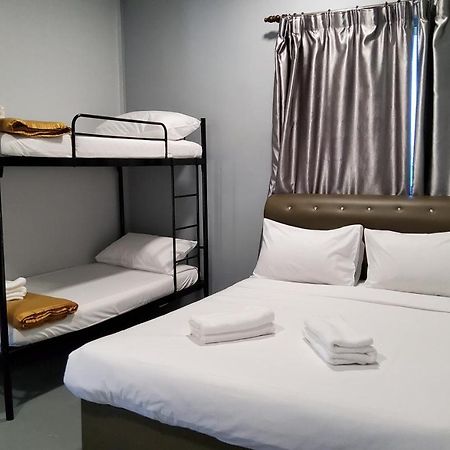 Pd Guesthouse Port Dickson Ngoại thất bức ảnh